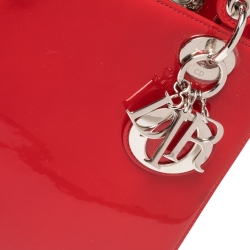 مملوكة مسبقًا Dior Red Patent Leather Medium Lady Dior Tote