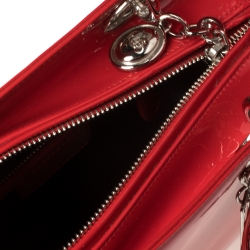مملوكة مسبقًا Dior Red Patent Leather Medium Lady Dior Tote