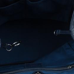 مملوكة مسبقًا حقيبة توت ديور ’باناريا’ مغطاة بالكانفاس الكحلي متوسطة