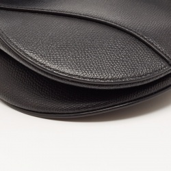مملوكة مسبقًا Dior Black Grained Leather Saddle Bag