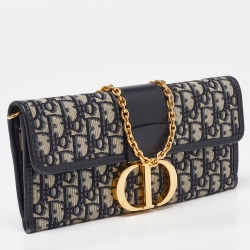 Pre Owned Dior Navy Blue Oblique Canvas and Leather 30 Montaigne Chain Clutch