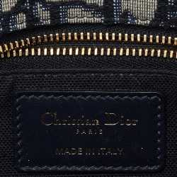 Pre Owned Dior Navy Blue Oblique Canvas and Leather 30 Montaigne Chain Clutch