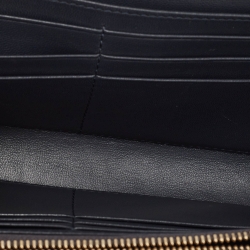 مملوكة مسبقًا محفظة بسلسلة ديور كرويزير جلد لامع ميكروكاناج ذهبي ميتاليك 