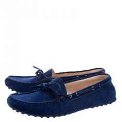 مملوكة مسبقًا Dior Blue Suede Bow Loafers Size 38