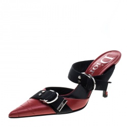 Pre Owned صندل سلايد ديور جلد أحمر مقدمة مدببة مقاس 37