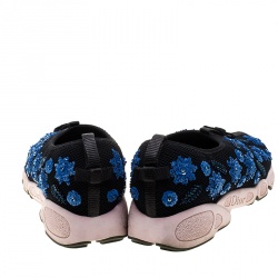 مملوكة مسبقًا حذاء رياضي ديور فيوجن سليب أون وردي فاتح شبكة مزخرفة مقاس 37.5