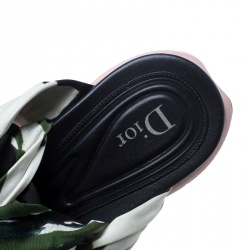 مملوكة مسبقًا صندل ديور بروكلين ساتان مطبوع ملتف مقاس 38