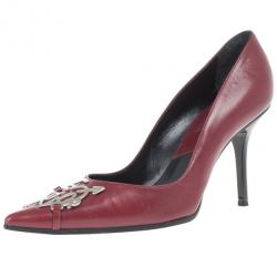 مملوكة مسبقًا Dior Red Leather Heart Logo Pumps Size 36.5