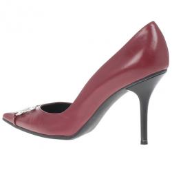 مملوكة مسبقًا Dior Red Leather Heart Logo Pumps Size 36.5