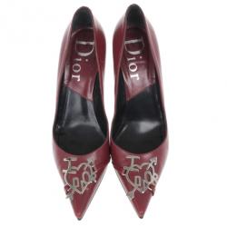 مملوكة مسبقًا Dior Red Leather Heart Logo Pumps Size 36.5