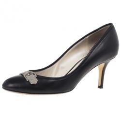 مملوكة مسبقًا Dior Black Leather Buckle Pumps Size 40