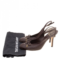 مملوكة مسبقًا صندل ديور فتحة كعب تفاصيل فيونكة ومضفر جلد بني مقاس 40