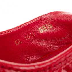 مملوكة مسبقًا Dior Coral Patent Cannage Espadrille Wedge Sandals Size 35.5