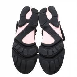 Pre Owned حذاء رياضي ديور تكنو فيوجون مرتفع من أعلى قماش مزخرف أسود مقاس 39