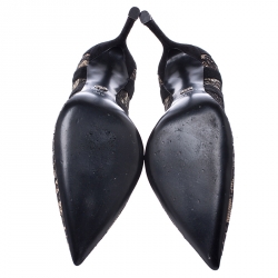 مملوكة مسبقًا Dior Black Chantilly Lace And Suede Pointy Toe High Pumps Size 38.5