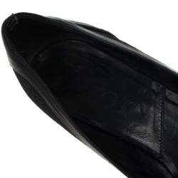 مملوكة مسبقًا Christian Dior Black Pointed Toe Buckle Pumps Size 38.5