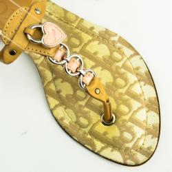 مملوكة مسبقًا Christian Dior Beige Romantique Thong Flat Sandals Size 36