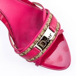 مملوكة مسبقًا Christian Dior Pink Monogram Slides Size 38