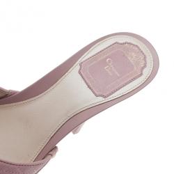 Pre Owned صندل ديور جلد وردي كاناج بفيونكة مقاس 39.5