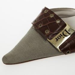 مملوكة مسبقًا Christian Dior Croc Embossed Mules Size 37