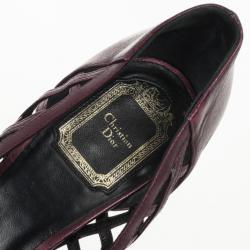 Pre Owned Christian Dior Maroon Metallic Leather Cutout Peep Toe Pumps Size 40