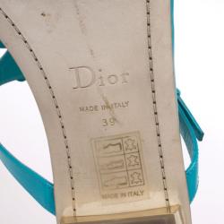 مملوكة مسبقًا Christian Dior Turquoise Patent Leather Floral Detail Thong Sandals Size 39