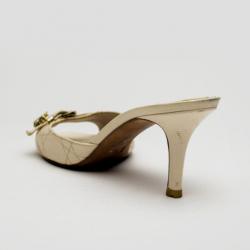 مملوكة مسبقًا Dior White Cannage Buckle Slides Size 38.5