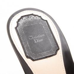 Pre Owned Dior Black Leather Cannage Slides Size 39