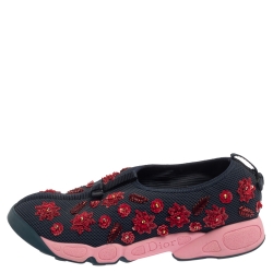 مملوكة مسبقًا Dior Blue Mesh Fusion Floral Embellished Slip On Sneakers Size 39