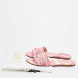مملوكة مسبقًا Dior Pink/White Embroidered Canvas Dway Flat Slides Size 38