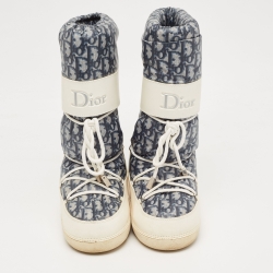 مملوكة مسبقًا Dior Blue/White Denim and Leather Moon Boots Size 35-37