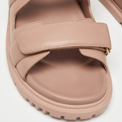 مملوكة مسبقًا Dior Dusty Pink Leather DiorAct Flat Sandals Size 42