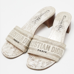 مملوكة مسبقًا Dior Gold/White Embroidered Canvas Dway Slide Sandals Size 36