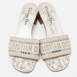 مملوكة مسبقًا Dior Gold/White Embroidered Canvas Dway Slide Sandals Size 36