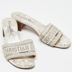 مملوكة مسبقًا Dior Gold/White Embroidered Canvas Dway Slide Sandals Size 36