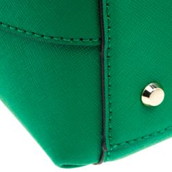 مملوكة مسبقًا حقيبة كروس دي كي أن واي جلد خضراء