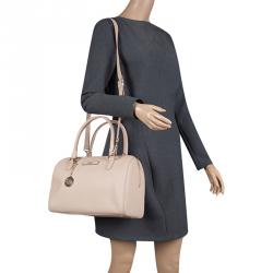 Pre Owned حقيبة دي كي أن واي جلد بيج