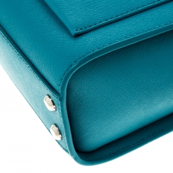 مملوكة مسبقًا Dkny Blue Leather Medium Bryant Crossbody Bag  