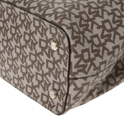 Pre Owned Dkny Brown/Beige Signature Coated Canvas and Leather Bryant Bucket Bag