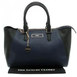 مملوكة مسبقًا حقيبة يد دي كي أن واي شوبر جلد سوداء/ زرقاء