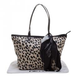 Pre Owned DKNY Black/White Printed Leather Tote