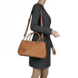 Pre Owned DKNY Camel Leather Medium Bryant Park Double Zip Shopper Tote