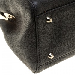 Pre Owned DKNY Black Leather Shoulder Bag