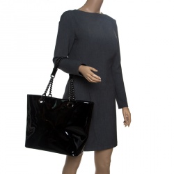 Pre Owned DKNY Black Patent Leather Shopper Tote