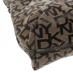 Pre Owned Dkny Beige Signature Canvas Hobo