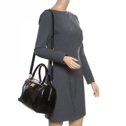 Pre Owned Dkny Black Leather Top Handle Shoulder Bag