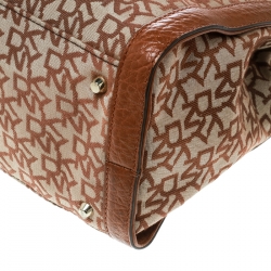 Pre Owned DKNY Beige/Brown Signature Canvas and Leather Tote