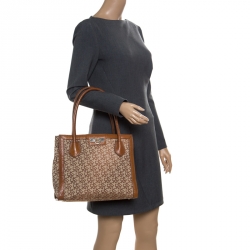 Pre Owned DKNY Beige/Brown Signature Canvas and Leather Tote