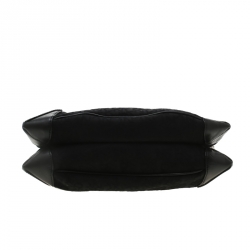 Pre Owned DKNY Black Signature Canvas and Leather Shoulder Bag