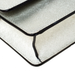 Pre Owned DKNY Silver Leather Bryant Crossbody Bag